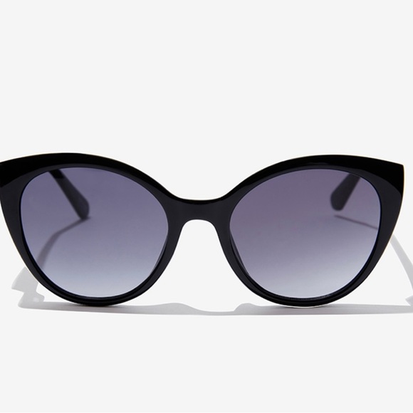 Kate Spade Samantha Sunglasses New In Package main image 12